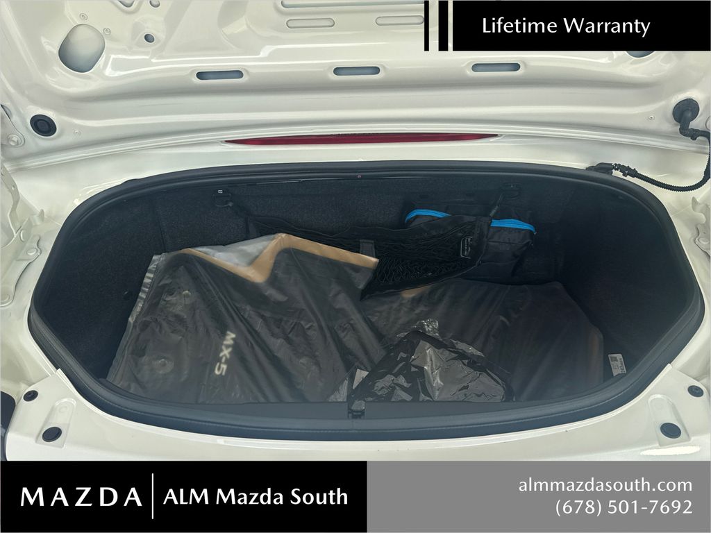 New 2026 Snowflake White Pearl Mazda Grand Touring image 17
