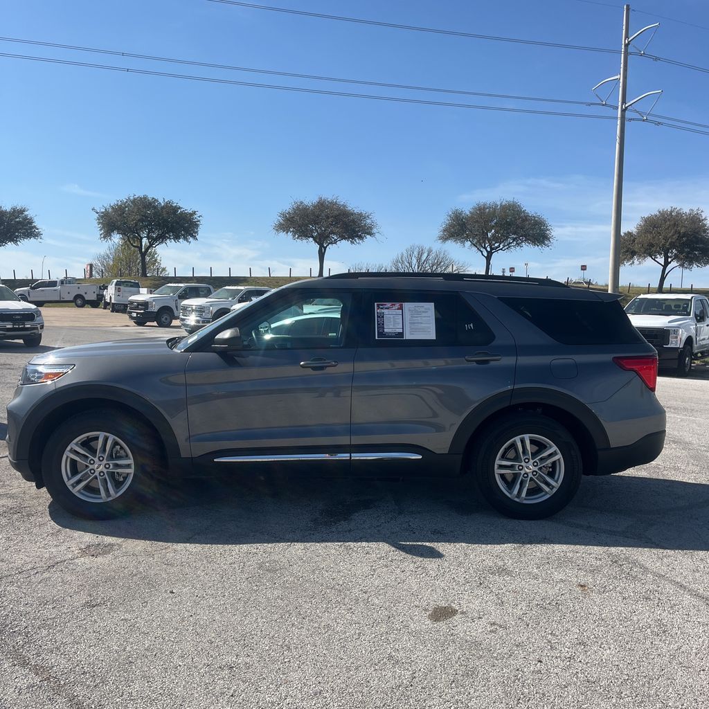 2024 Ford Explorer XLT AWD
