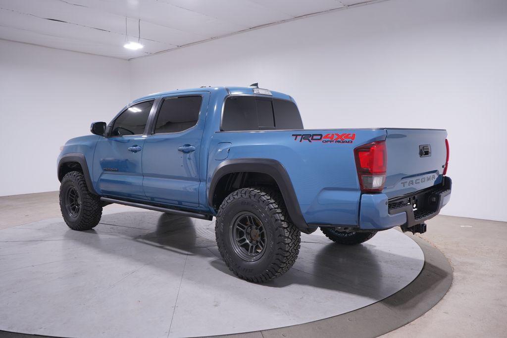 2019 Toyota Tacoma TRD Off-Road 3