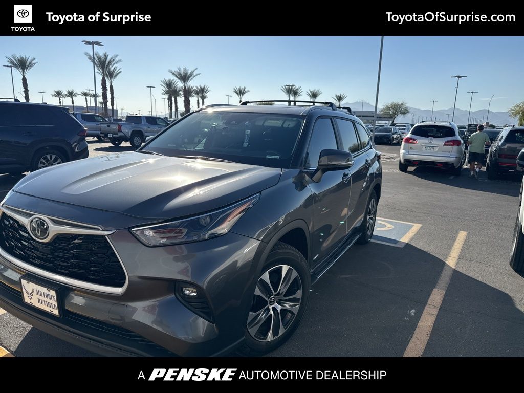 Thumbnail: 2023 Toyota Highlander - 1