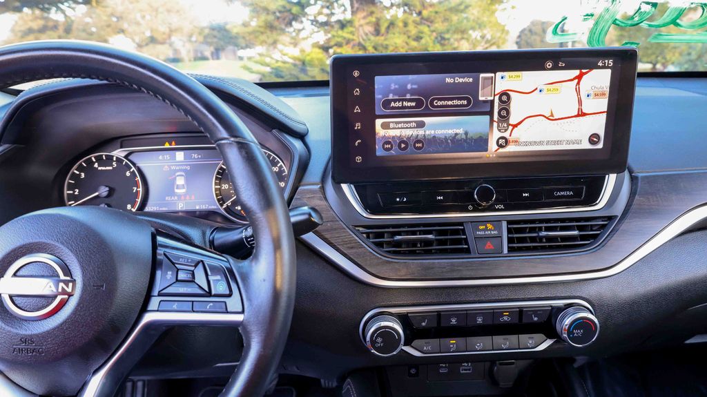 Used 2023 Nissan Altima 2.5 SV 4D Sedan