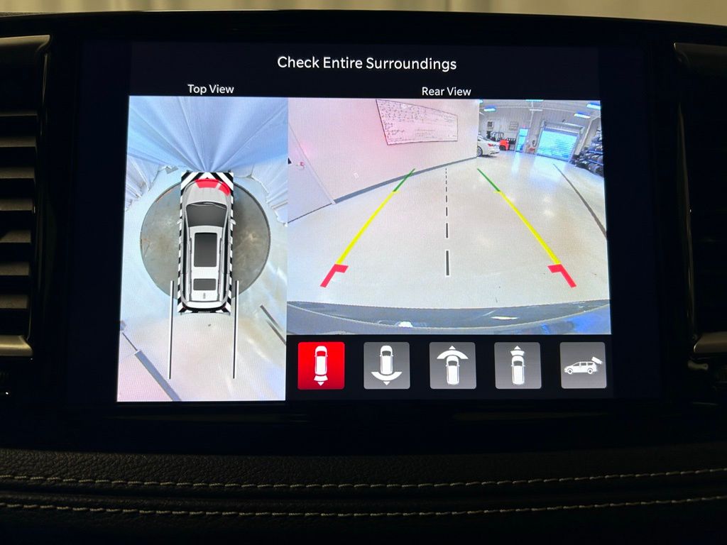 used 2023 Chrysler Pacifica car, priced at $34,450