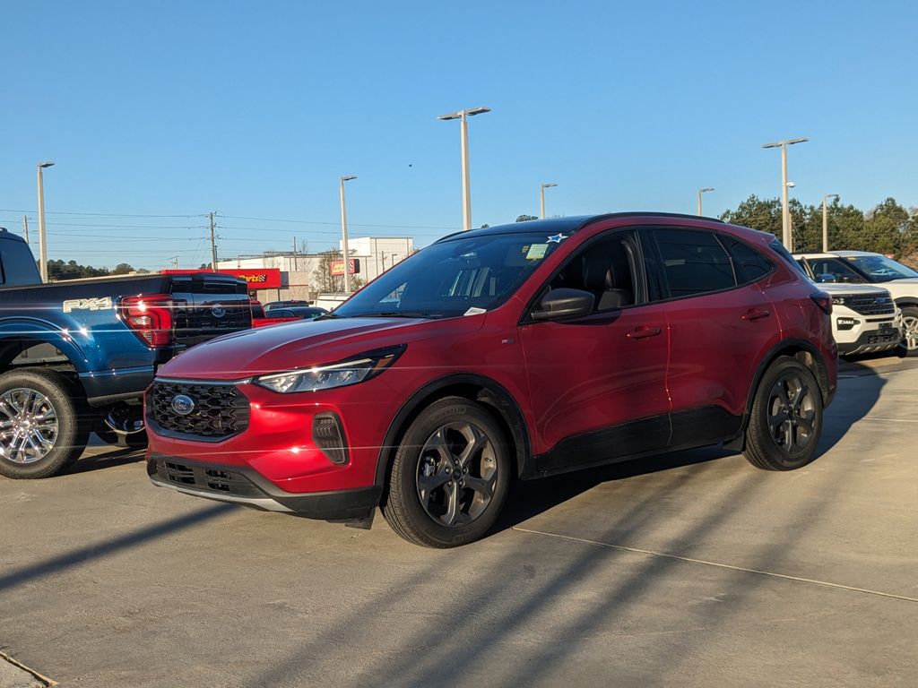 2025 Ford Escape ST-Line