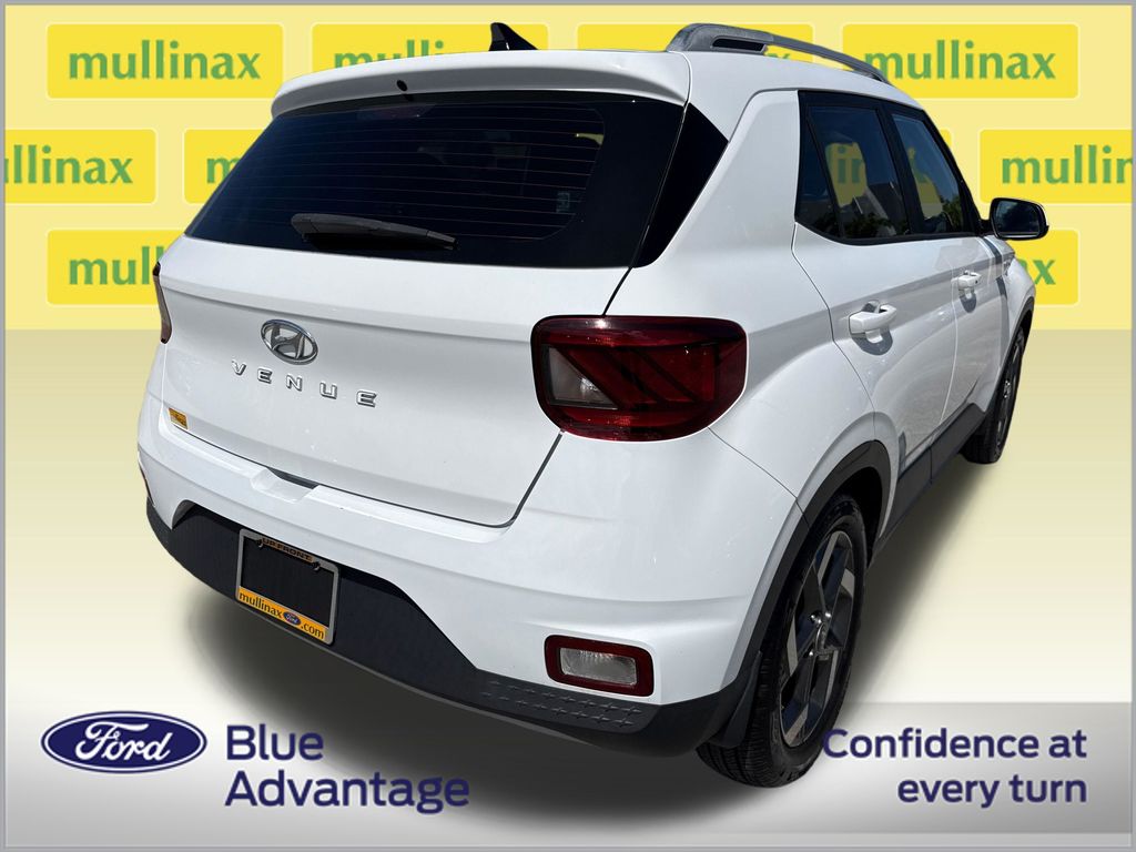 Certified Used 2020 White Hyundai SEL image 4
