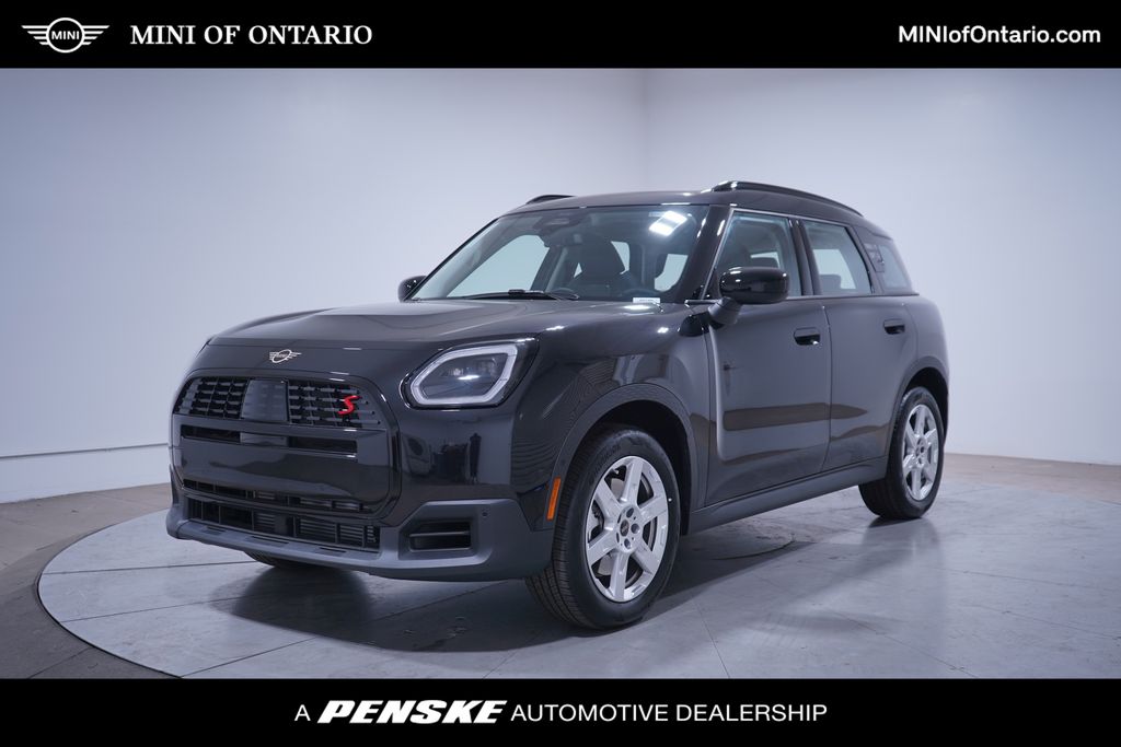 2025 MINI Cooper Countryman Base -
                Ontario, CA