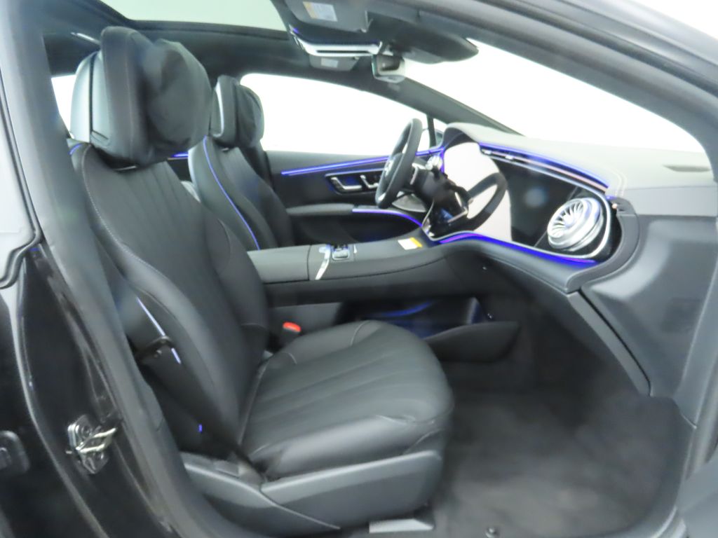2025 Mercedes-Benz EQS 450 22
