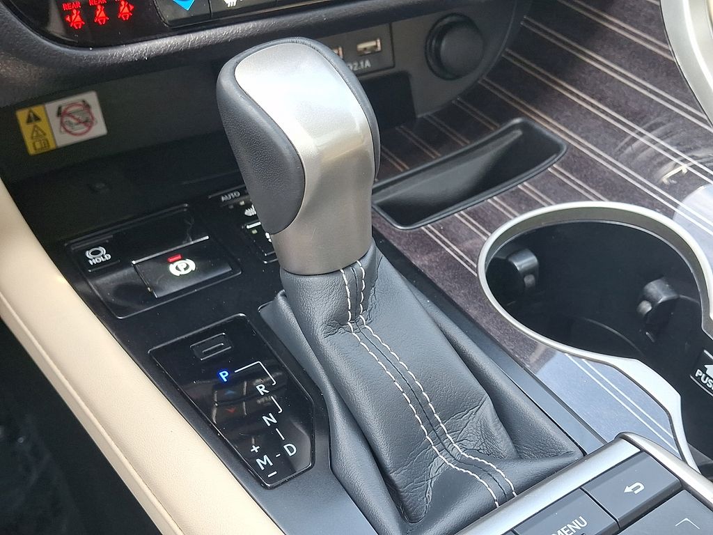 Thumbnail: 2021 Lexus RX - 15