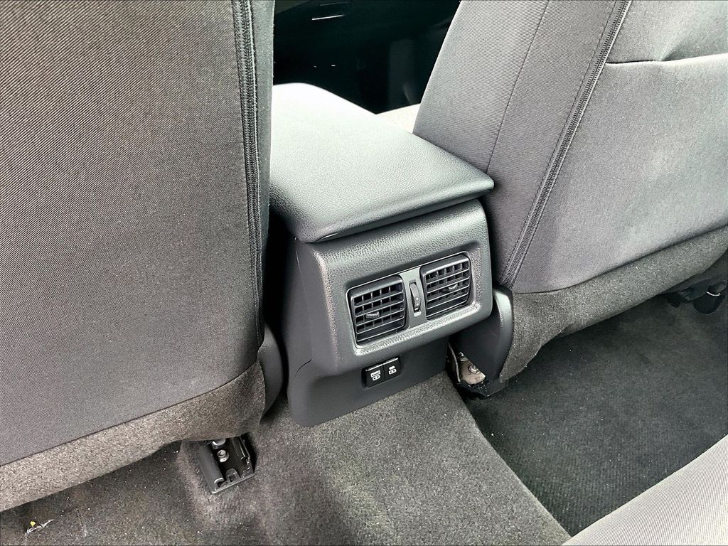 2026 Toyota Camry — photo 26