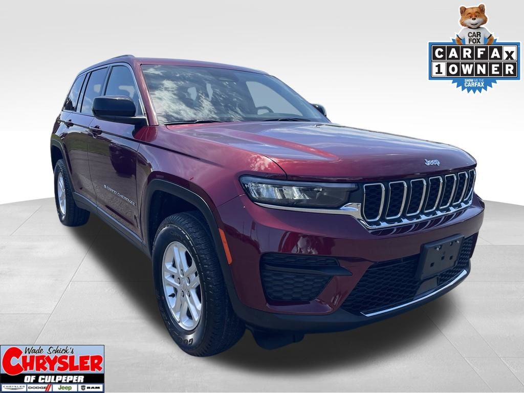 Velvet Red Pearlcoat 2023 Jeep Grand Cherokee SUV / Crossover Four-Wheel Drive 8-Speed Automatic