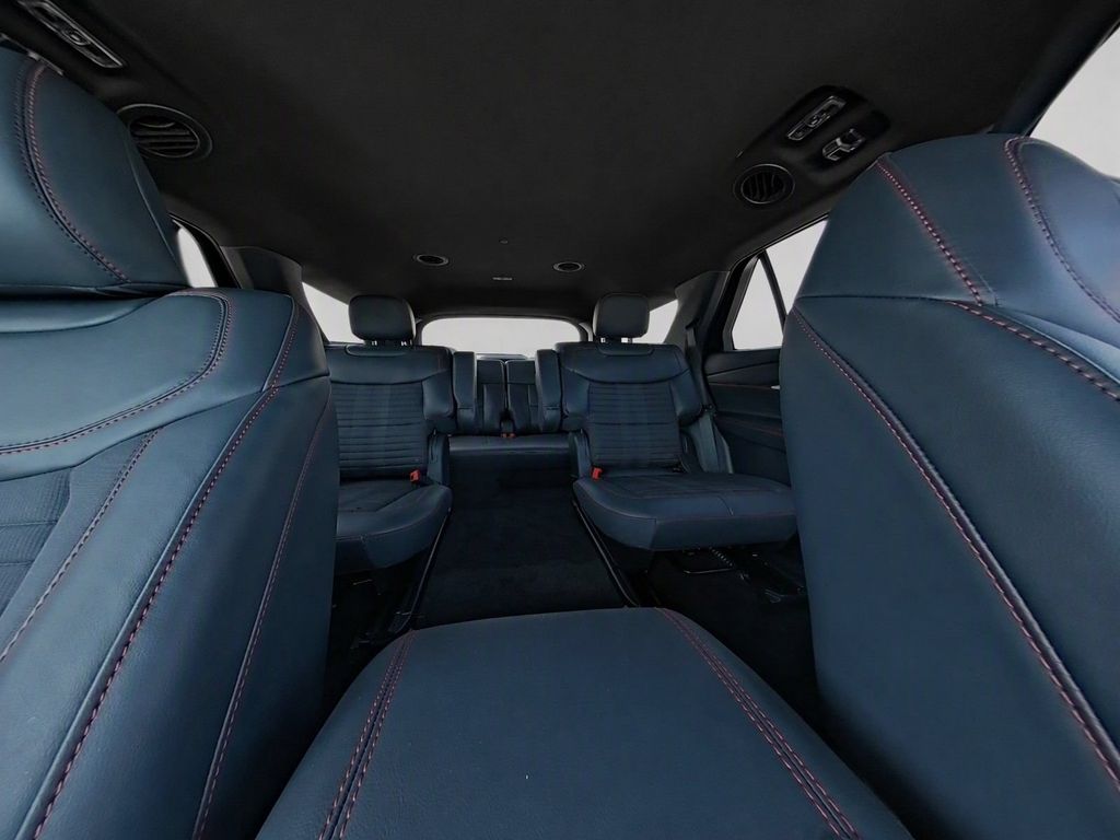 New 2026 Agate Black Metallic Ford ST-Line image 17