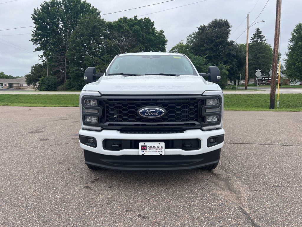 2025 Ford F-350SD