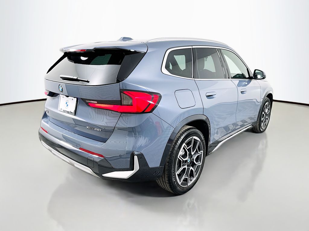Thumbnail: 2026 BMW X1 - 5
