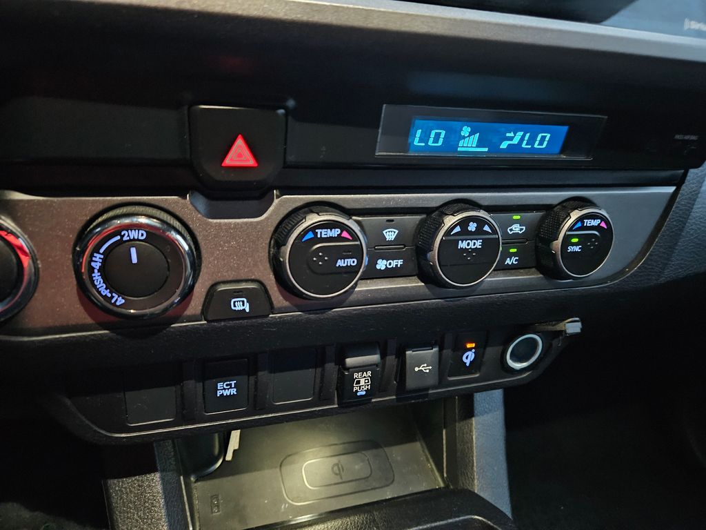 2021 Toyota Tacoma TRD Sport 26