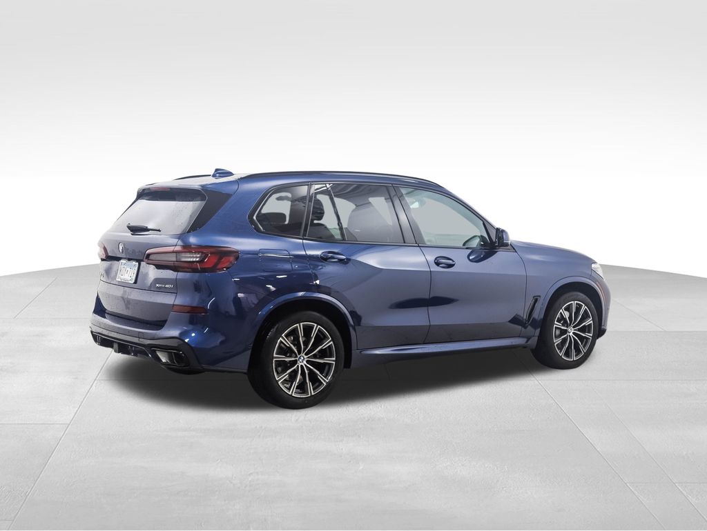 Thumbnail: 2023 BMW X5 - 5
