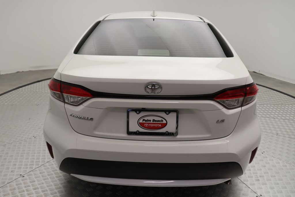 2022 Toyota Corolla LE 10