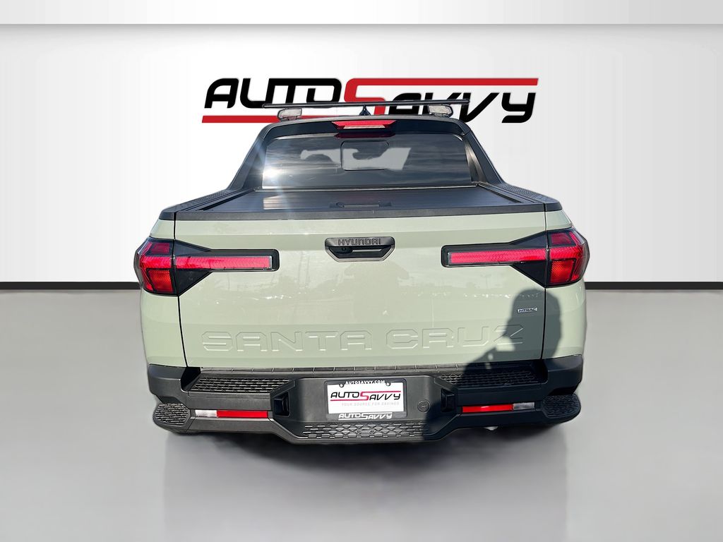 Used 2022 Green Hyundai SEL image 6