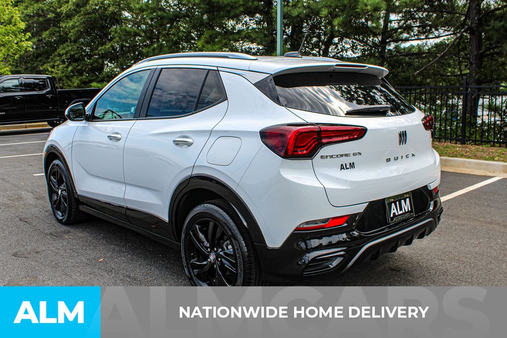 2024 Buick Encore GX Sport Touring photo 4