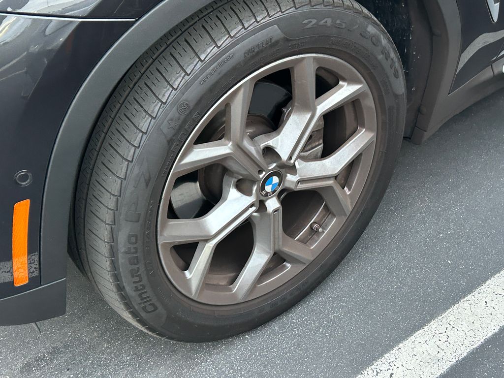 Thumbnail: 2023 BMW X3 - 3