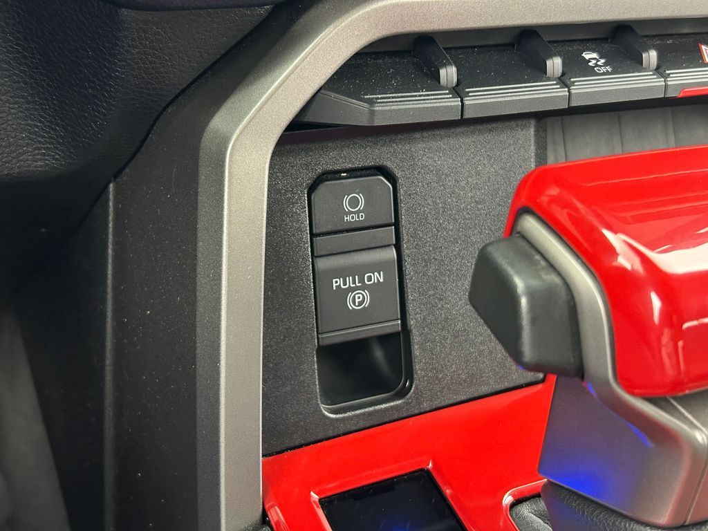 Used 2024 Wind Chill Pearl Toyota SR5 image 24