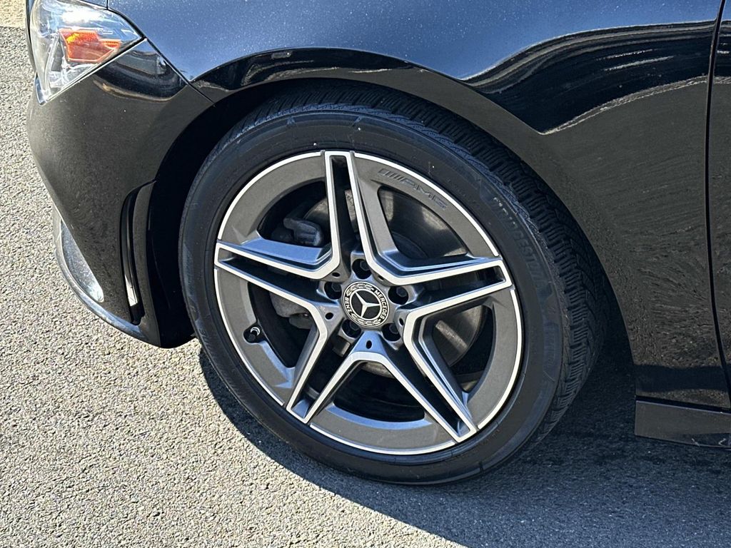 Thumbnail: 2022 Mercedes-Benz CLA - 15