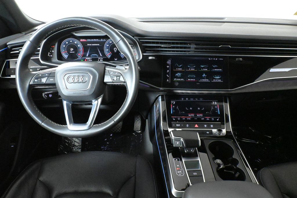 Thumbnail: 2021 Audi Q8 - 17