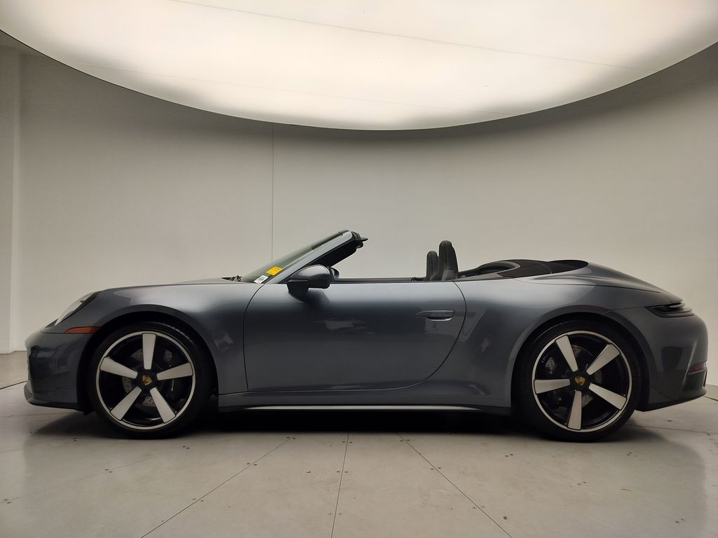 Thumbnail: 2025 Porsche 911 - 2