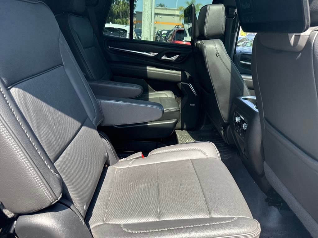2023 GMC Yukon Denali photo