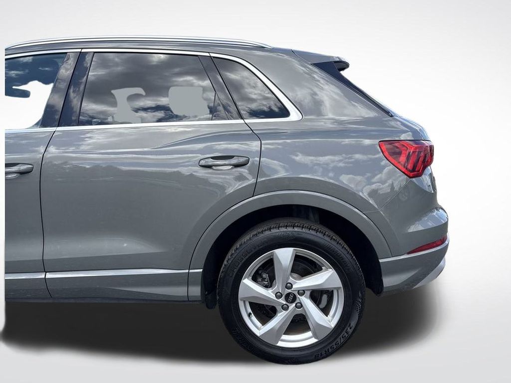 2021 Gray Metallic Audi Q3 Premium AWD SUV