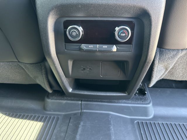 Used 2025 Buick Enclave SUV