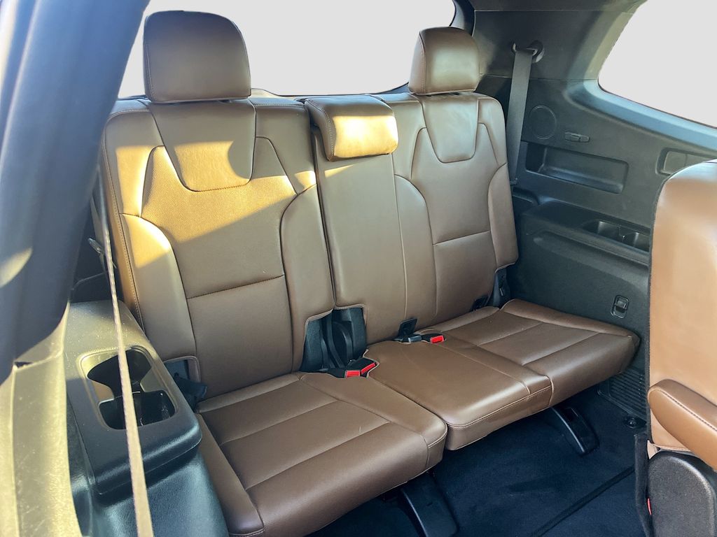 Used 2022 Ebony Black Kia SX image 29