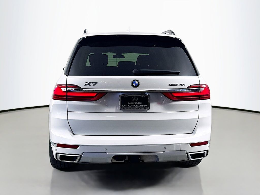 Thumbnail: 2021 BMW X7 - 6