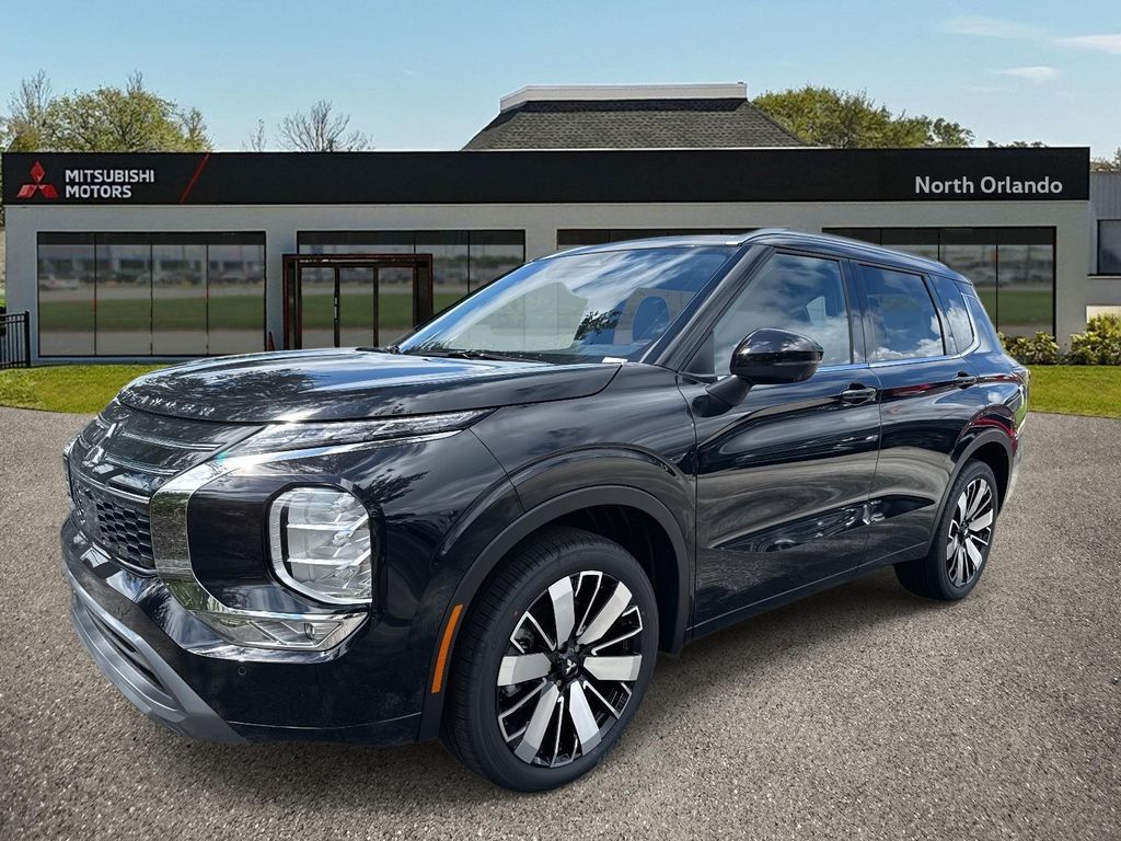 2025 Mitsubishi Outlander SEL