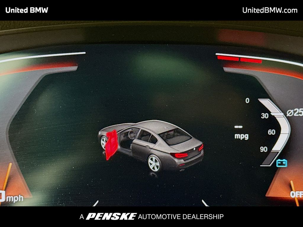 Thumbnail: 2021 BMW 5 Series - 7