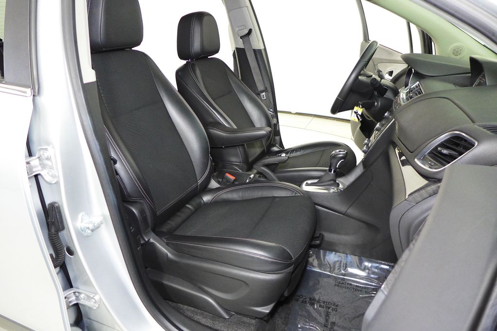 2014 Buick Encore Base 18