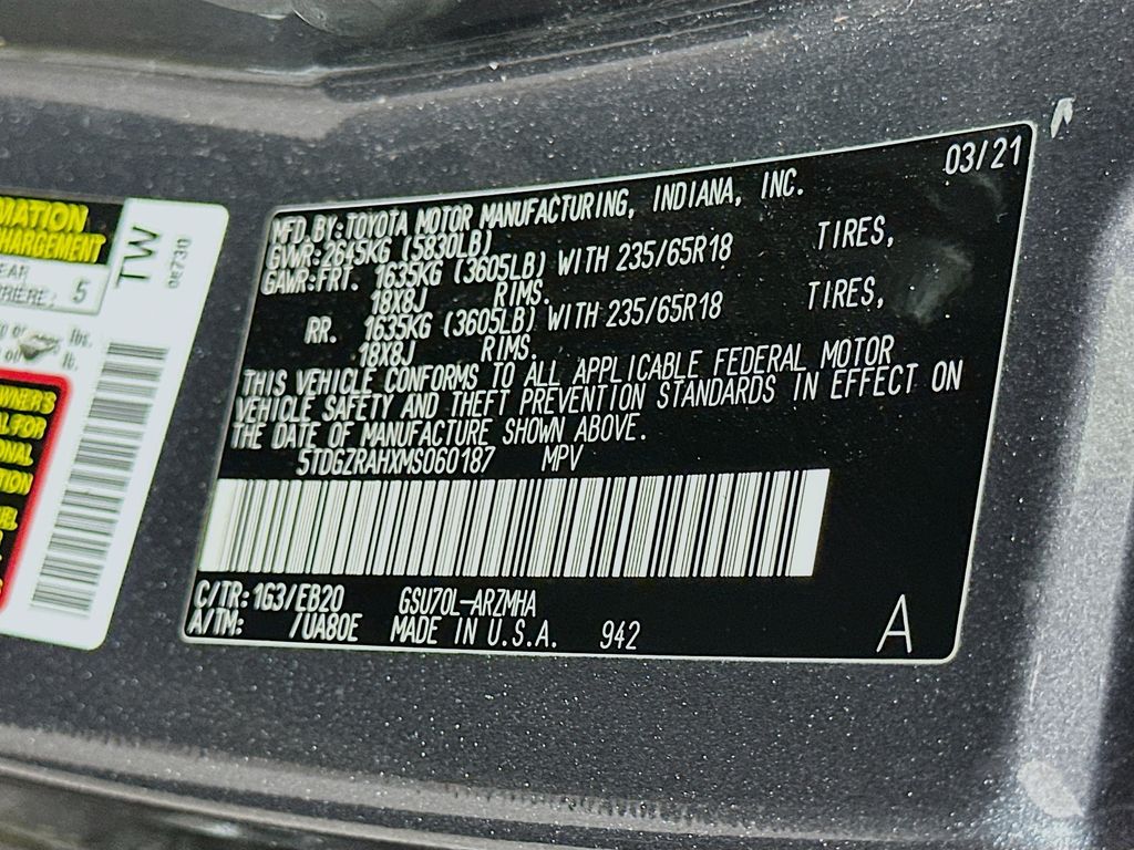 Thumbnail: 2021 Toyota Highlander - 31