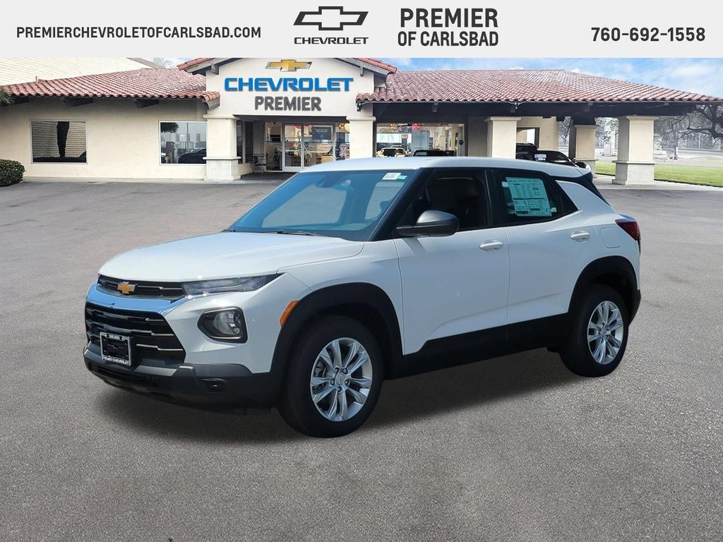 Summit White 2023 Chevrolet Trailblazer SUV / Crossover Front-Wheel Drive Continuously Variable Transmission