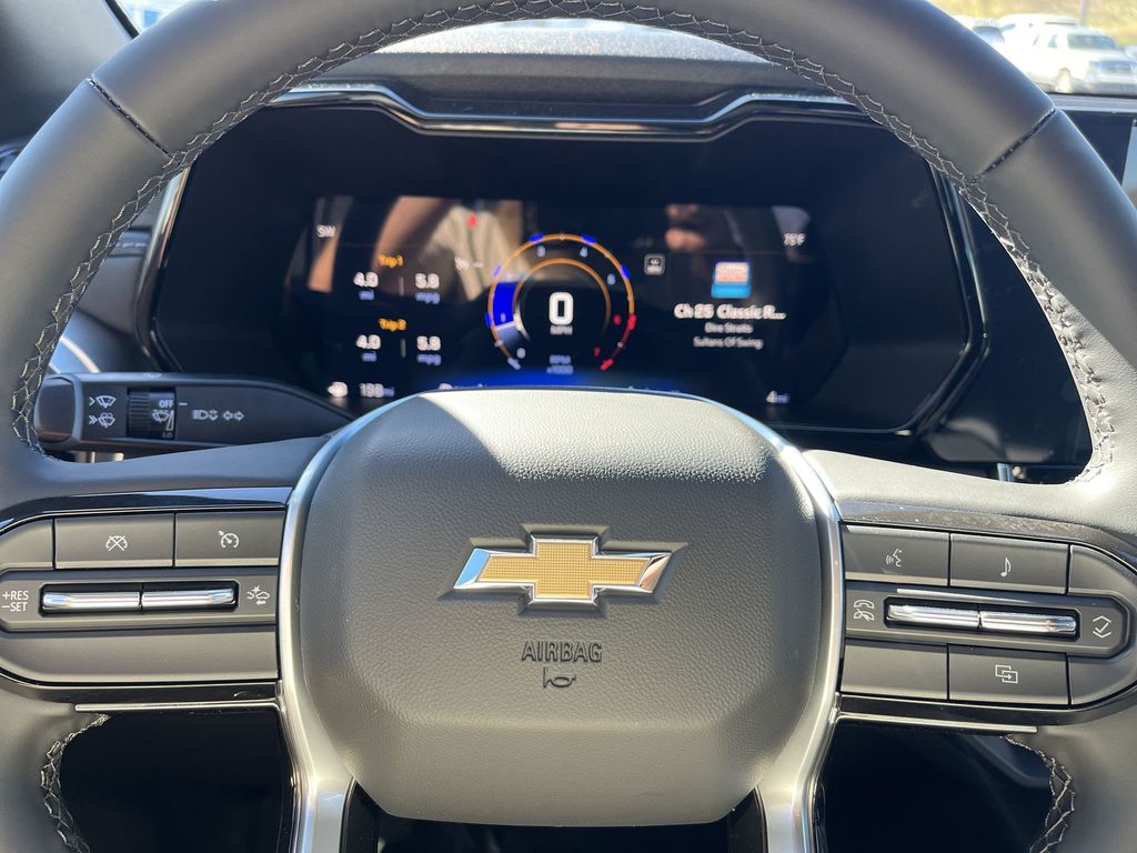 2024 Chevrolet Colorado LT photo