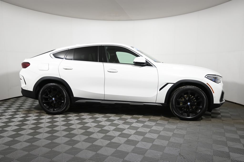 Thumbnail: 2020 BMW X6 - 8