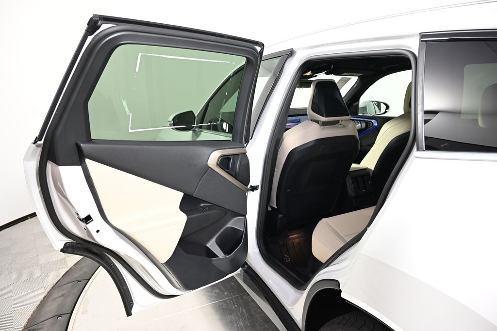 Thumbnail: 2025 BMW X3 - 23