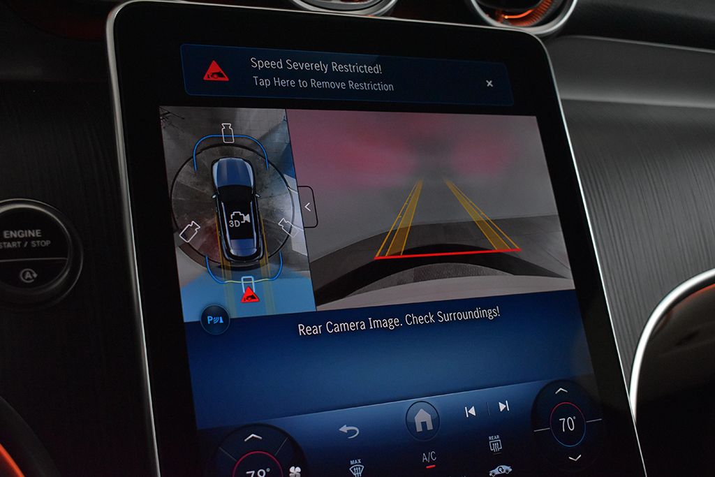 Thumbnail: 2026 Mercedes-Benz GLC - 23