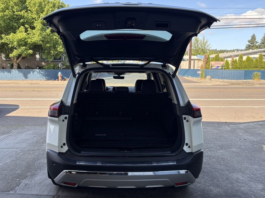 2022 Nissan Rogue Platinum