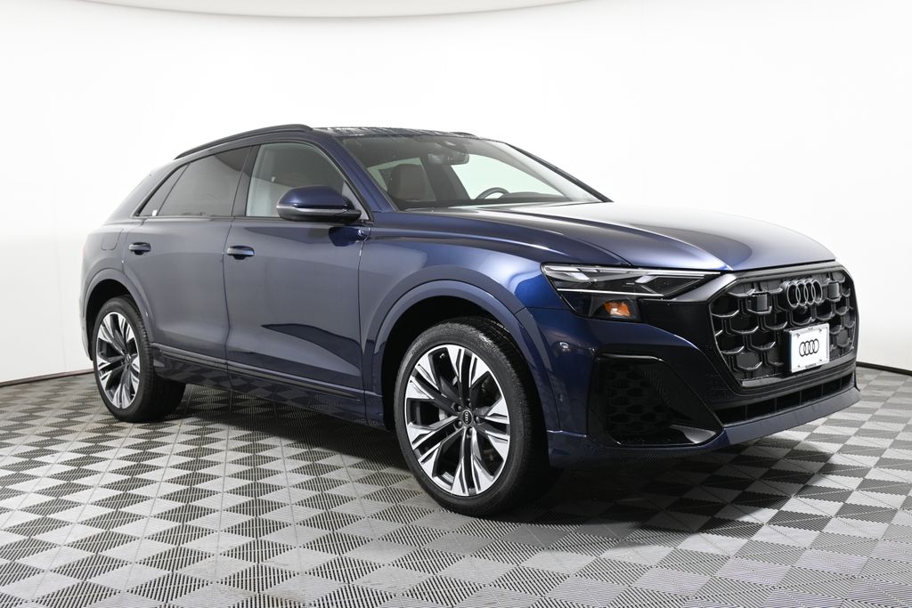 2025 Audi Q8  8