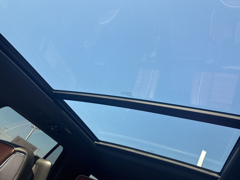 2024 GMC Yukon Denali Ultimate