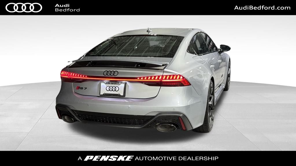 Thumbnail: 2025 Audi RS 7 - 6
