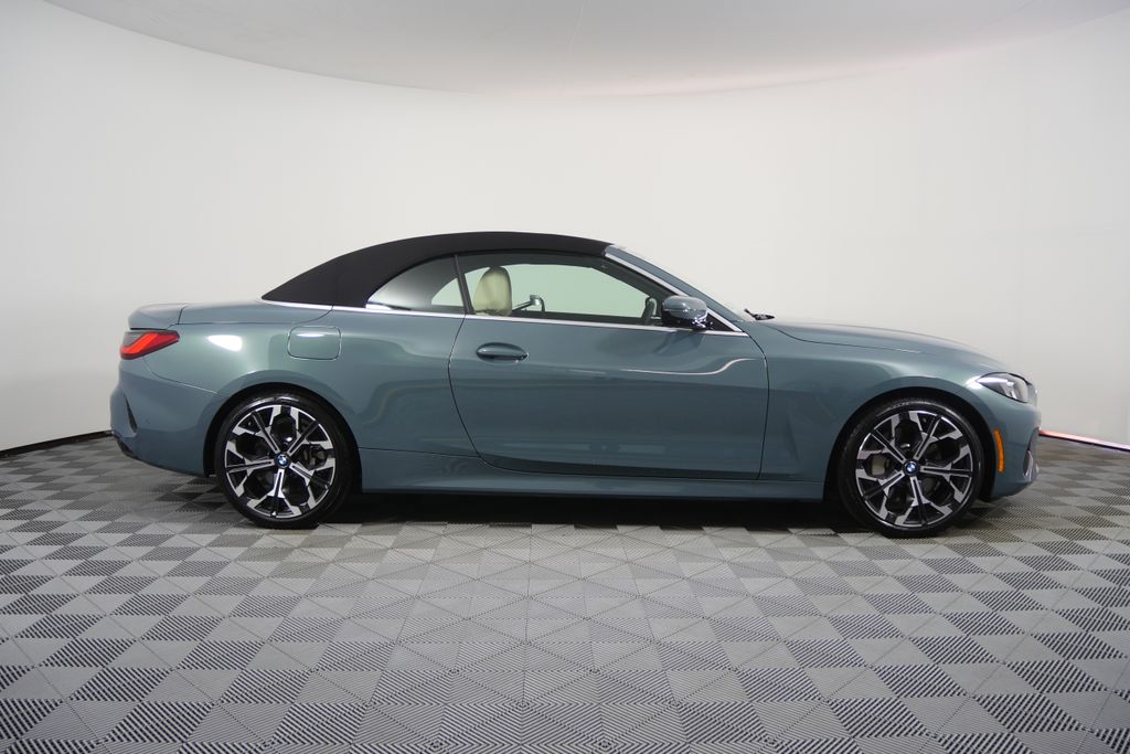Thumbnail: 2026 BMW 4 Series - 2