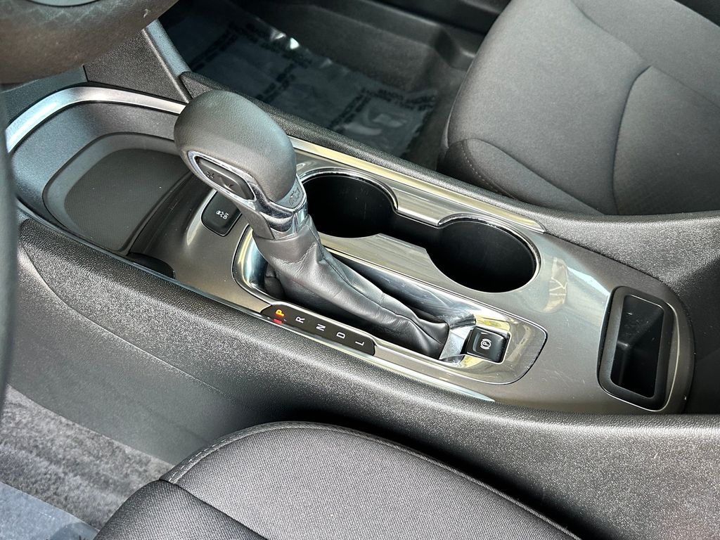 Used Car 2024 Chevrolet Malibu  Lt For Sale Under $25,000 In Austin, Texas