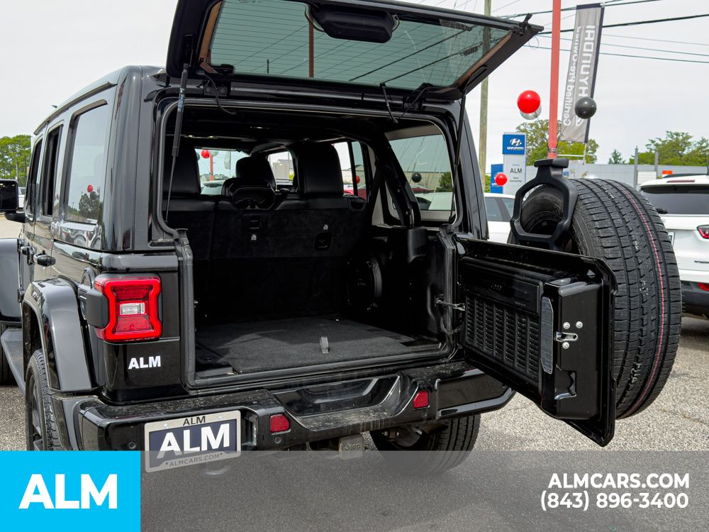 Used 2022 Black Clearcoat Jeep Unlimited Sahara High Altitude image 20