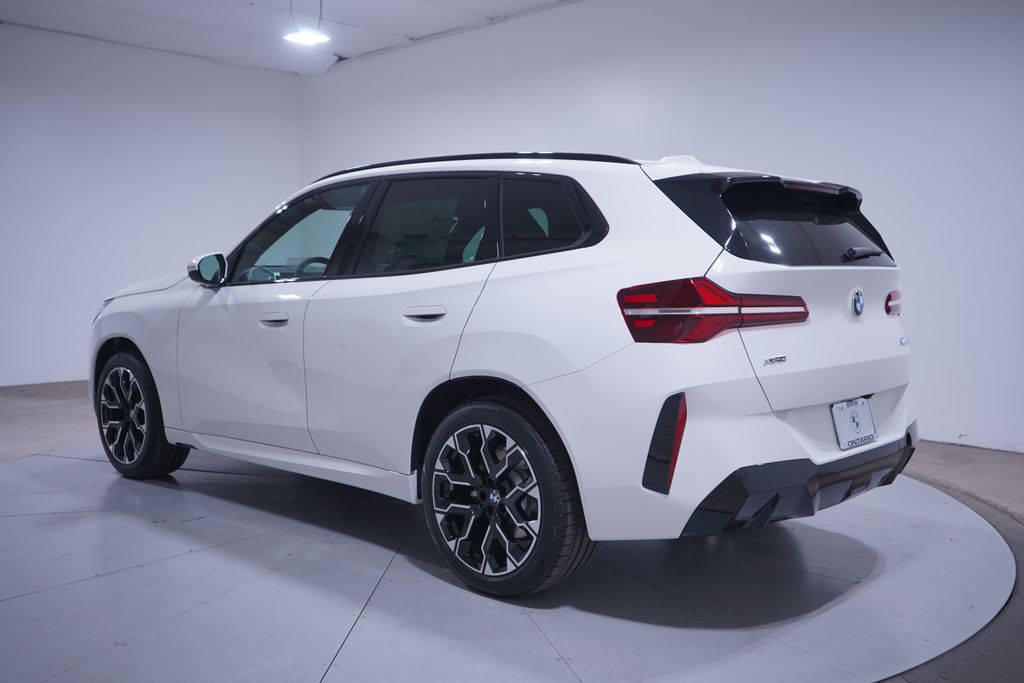 Thumbnail: 2026 BMW X3 - 3