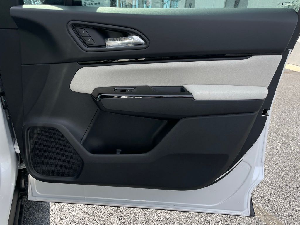 Thumbnail: 2026 Honda Prologue - 29