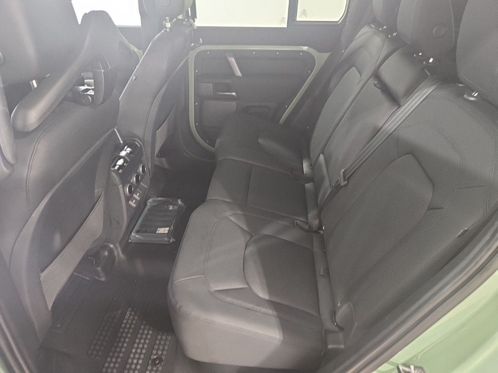 Certified Used 2023  Land Rover 75th Edition image 20